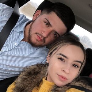 Meet your Posher, Ivett